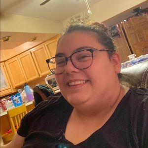 Meet your Posher, Esther